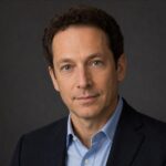 Portrait of David Epstein